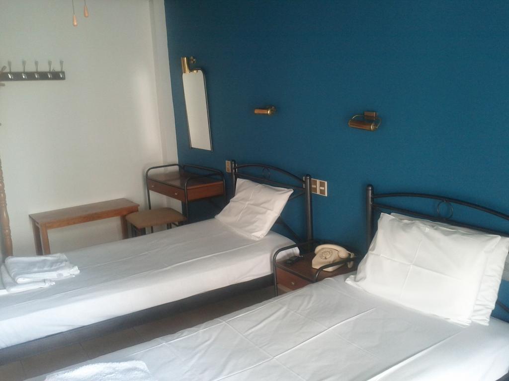 Hotel Tainaro Loutra Edipsou  Bilik gambar