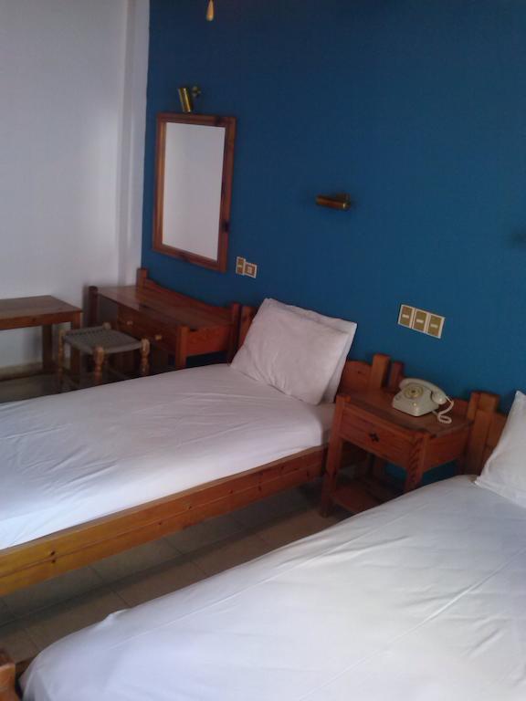 Hotel Tainaro Loutra Edipsou  Bilik gambar